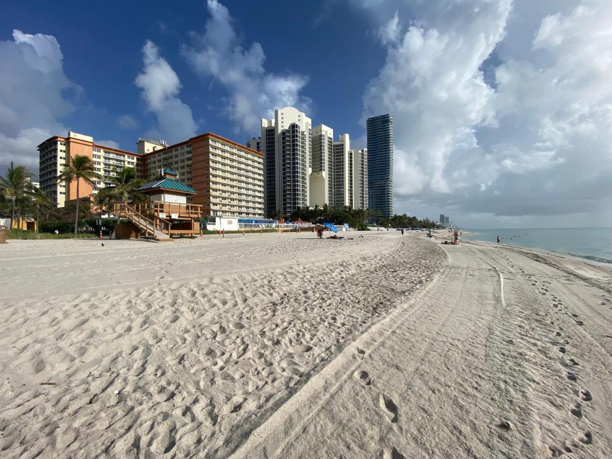 Beachfront Condo In Miami! Sunny Isles Beach Eksteriør bilde